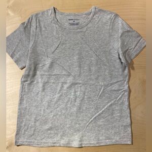 Basic Editions Heather Gray Tee Small (QB)